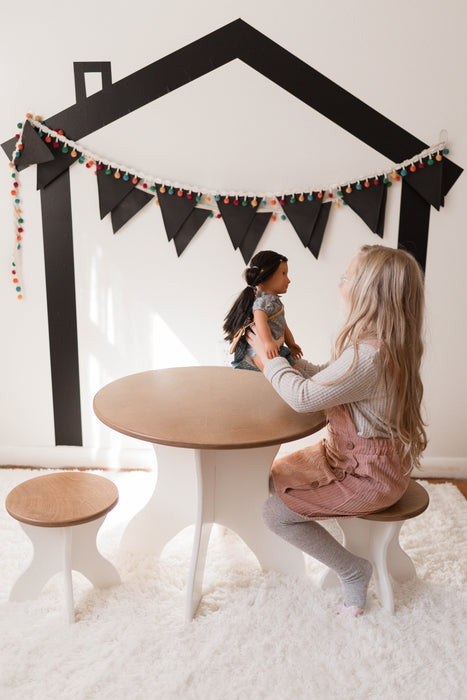 Amish Buggy Toys Wooden Round Activity Table with 2 Stools CPSIA Kid Safe Finish