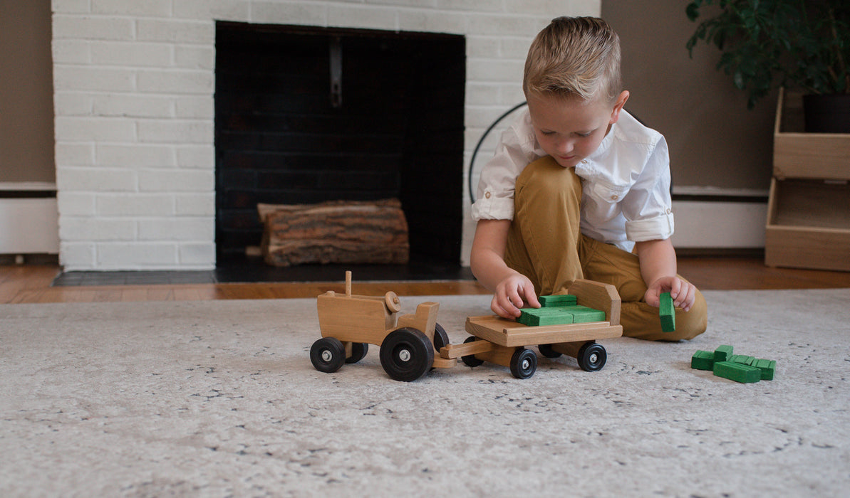 Amish Buggy Toys Kids Wooden Tractor Wagon Playset