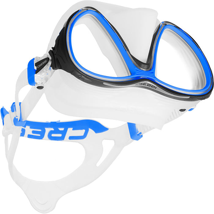 Cressi Quantum Dive Mask - Anti-Fog Thermoregulation Tech, Enhanced Downward Vision, Compact Italian Design