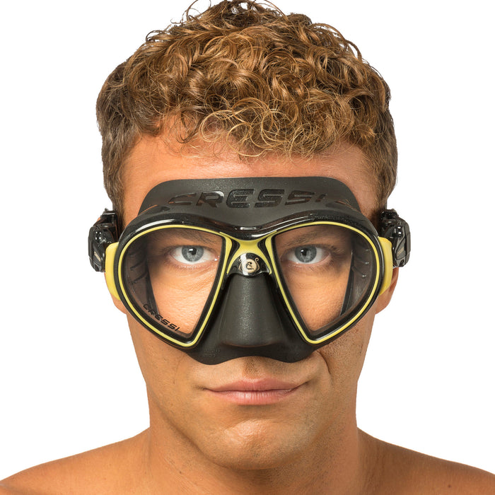Cressi Zeus Diving Mask – Ultra Low Volume, Frameless Design with FOG STOP System