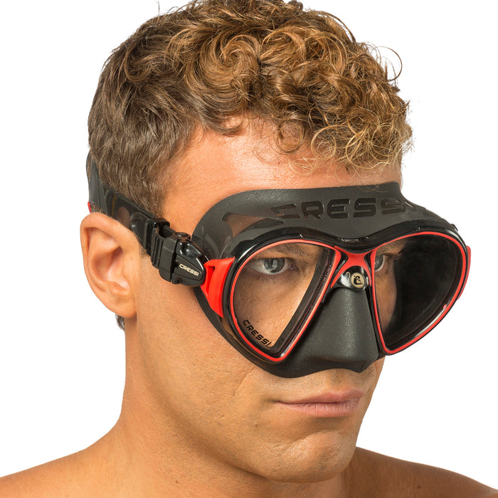 Cressi Zeus Diving Mask – Ultra Low Volume, Frameless Design with FOG STOP System