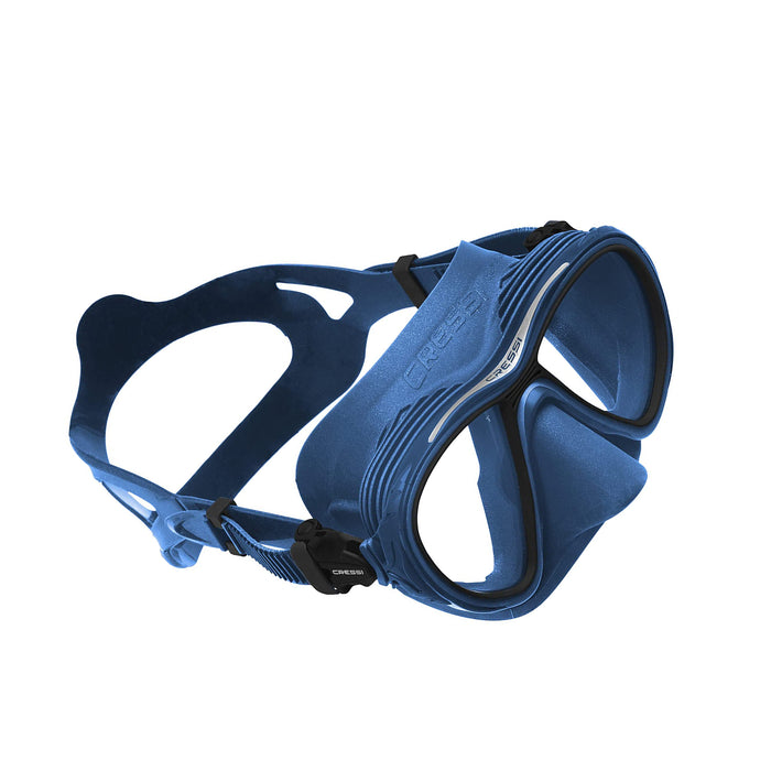 Cressi Quantum Dive Mask - Anti-Fog Thermoregulation Tech, Enhanced Downward Vision, Compact Italian Design