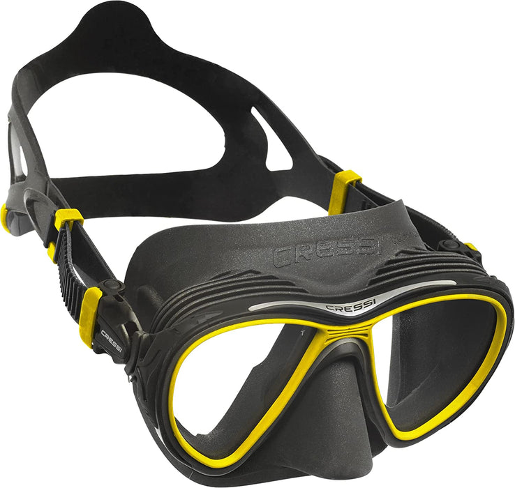 Cressi Quantum Dive Mask - Anti-Fog Thermoregulation Tech, Enhanced Downward Vision, Compact Italian Design
