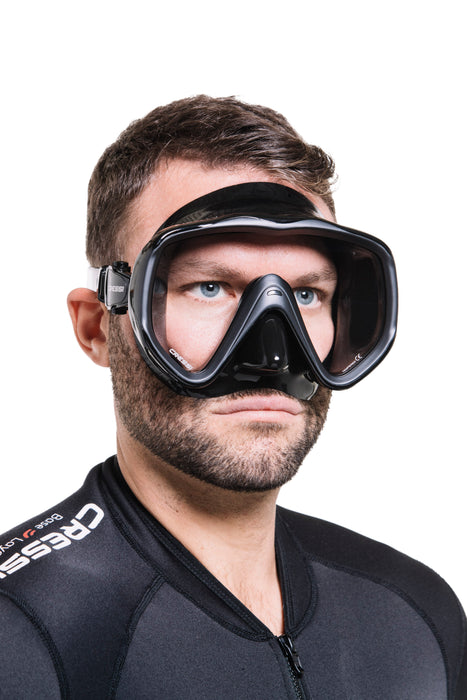 Cressi Liberty SCUBA Diving Mask: Wide View, Soft Silicone Skirt, and Easy Strap Adjustment