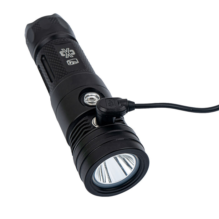Ocean Technology Systems CX3 Handheld Dive Light – 1900 Lumen Narrow Beam with Magnetic Charging & QRM Compatibility