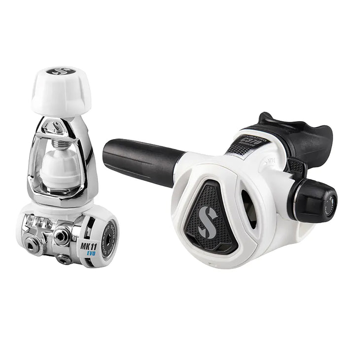 Scubapro MK11 EVO/C370 Dive Regulator System, White – Air-Balanced Diaphragm First Stage, C370 Second Stage, INT (Yoke) Connection, Cold Water Certified