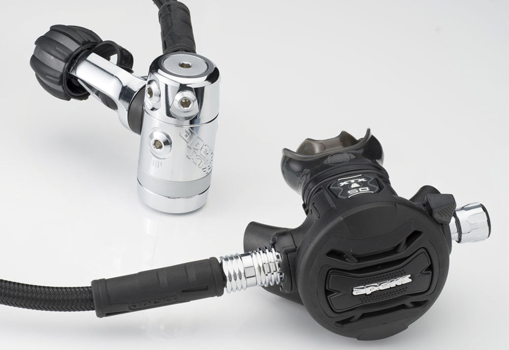 Apeks XTX 50 Yoke Scuba Diving Regulator