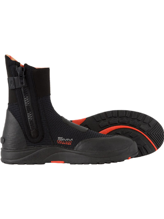 Bare 5mm Ultrawarmth Boot Tested in the Wettest Conditions with OMNIRED Infrared Thermal Technology, Black