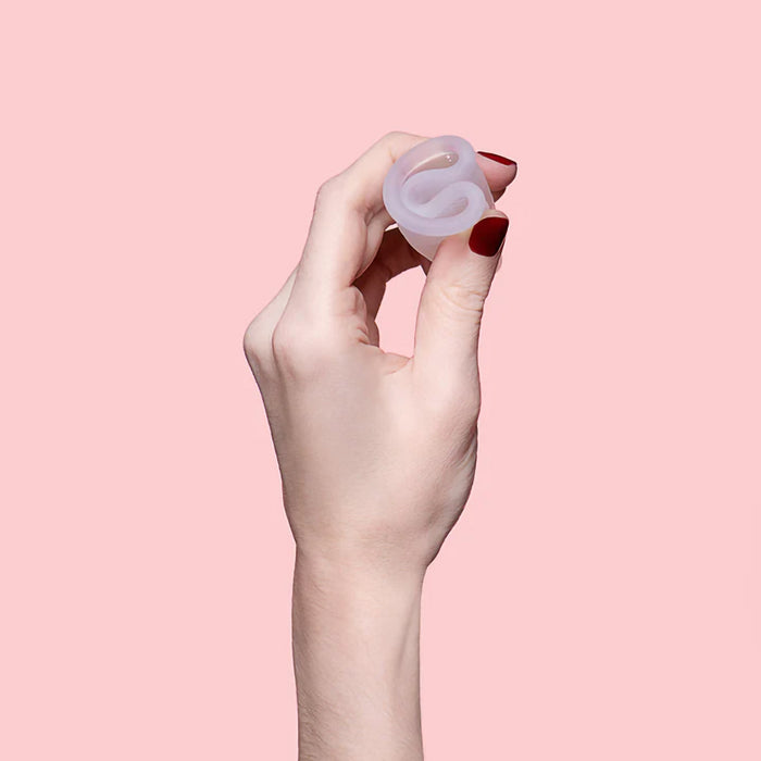 Casco Cup Menstrual Cup with Aqua Case