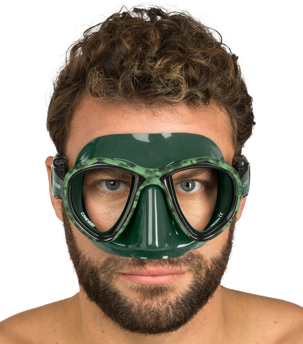 Cressi Adult Freediving Photographer Low Volume Mask with Silicone Skirt- Metis Quality Since 1946